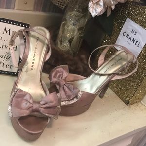 Blush Pink Sling back heels w/ bow